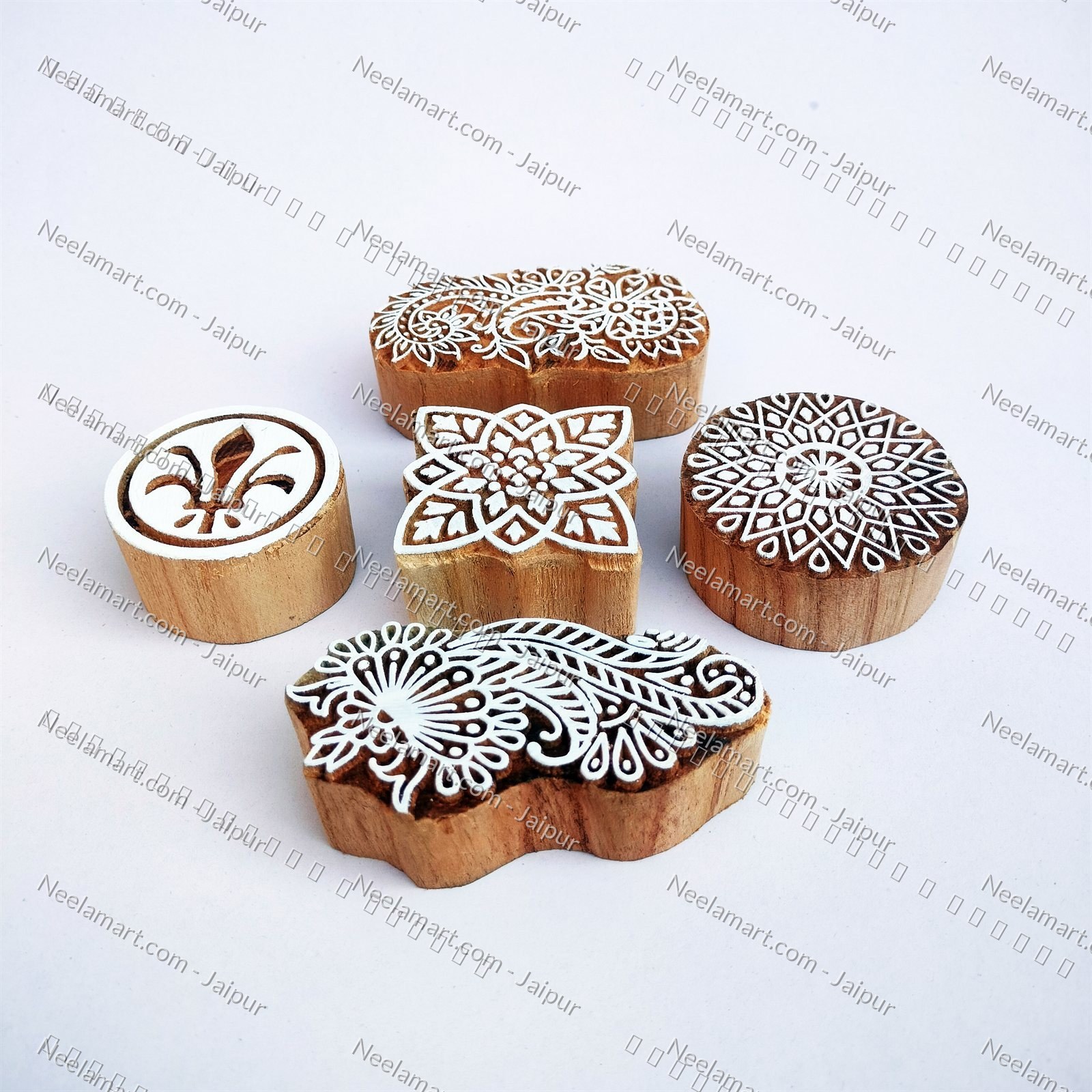 Assorted Traditional Buti Print Set printed impression